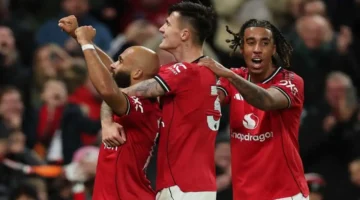 خروج مبكر ليونايتد.. خطط لمباريات ودية مع رونالدو منتصف موسم 2026